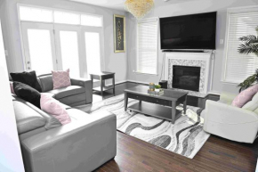 Luxury Living at Woodmore